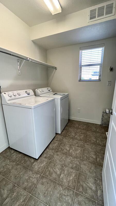 Building Photo - 5164 Andes Way