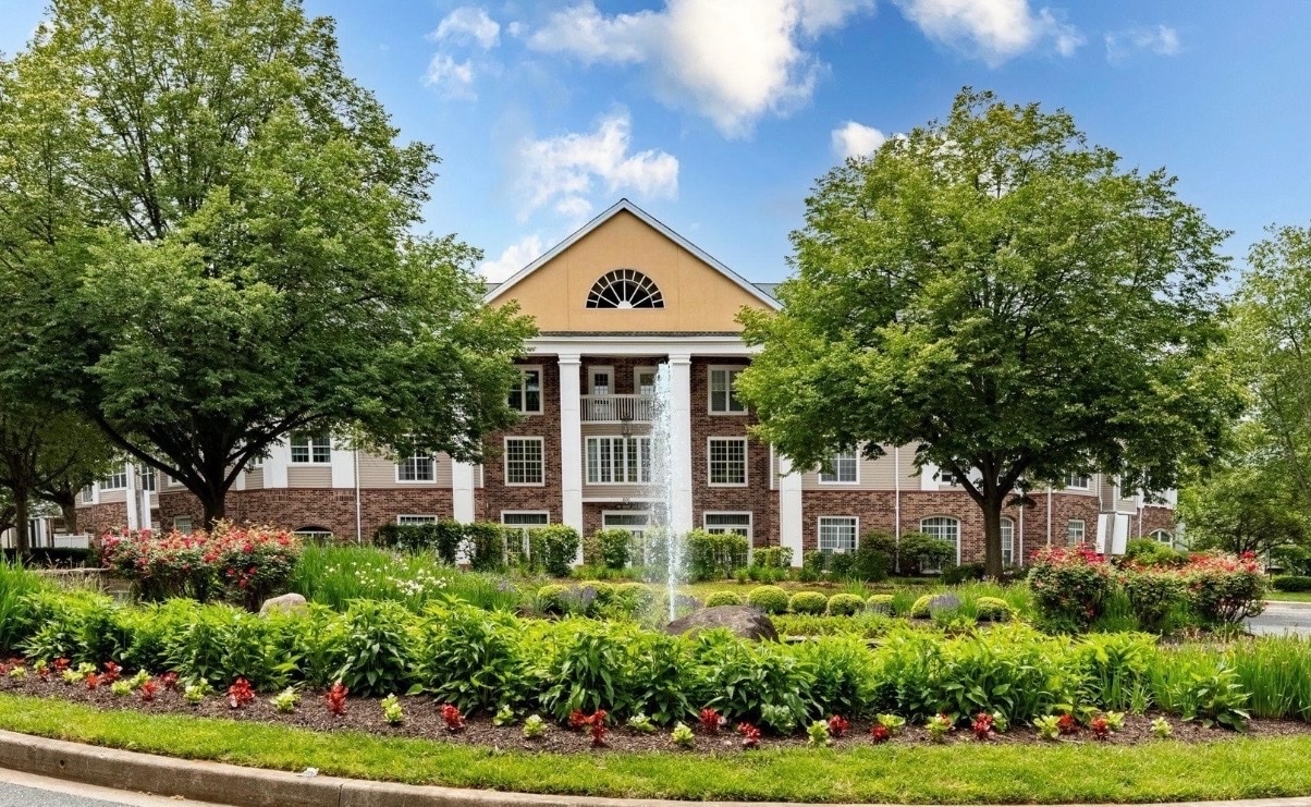 The Great House - 608 Squire Ln