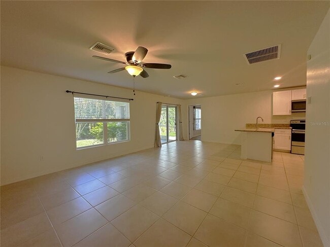 Building Photo - 24748 Rio Villa Lakes Cir