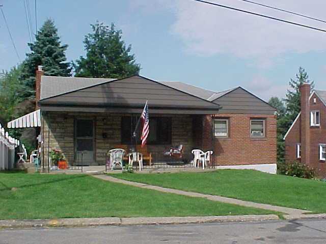 Building Photo - 2 Bedroom Single Family Ranch House