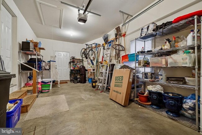 Building Photo - 8807 Ridge Rd