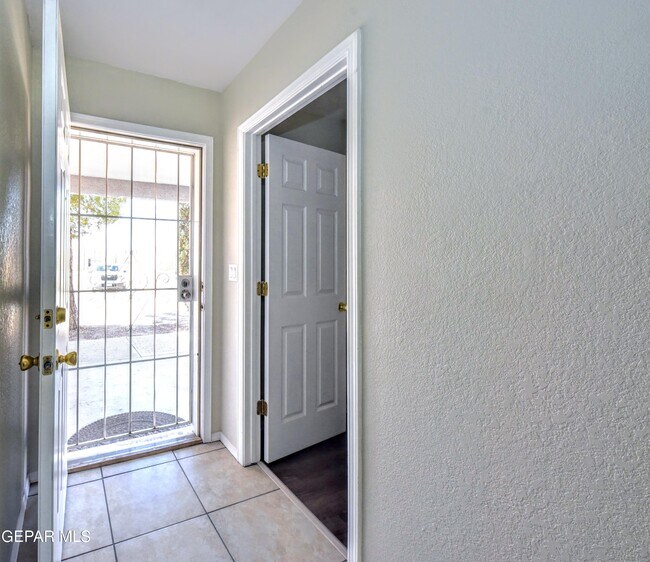 Building Photo - 5016 Conley Rd