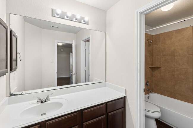 Building Photo - 18715 Windy Stone Dr