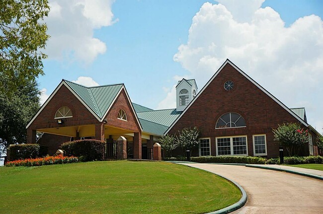 Building Photo - 2015 Grand Terrace