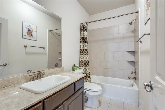 Building Photo - 151 Darian Dr