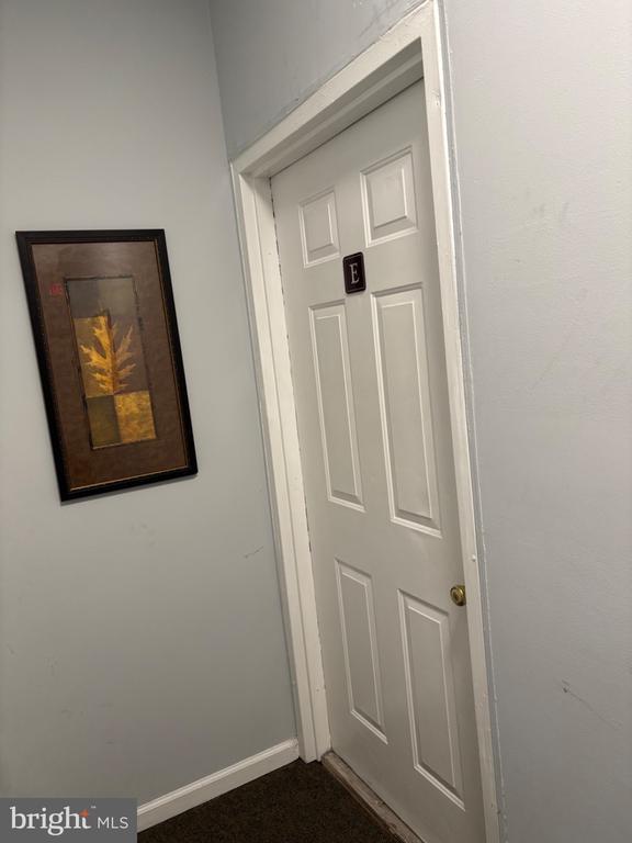 Building Photo - 444 Bridge St