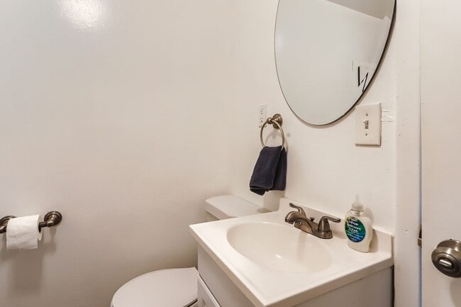 Building Photo - Downtown Tranquility: 2BDR Escape in Lafayette