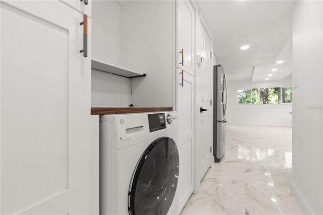 Building Photo - 3675 Gulf Blvd