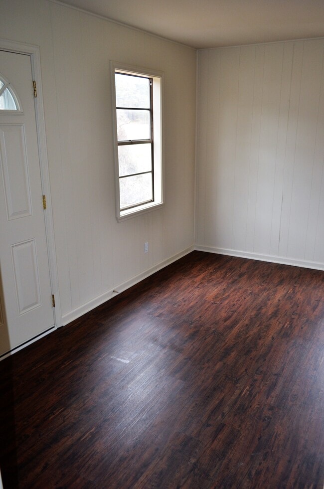 Building Photo - 874 Carrollton Vila Rica Hwy