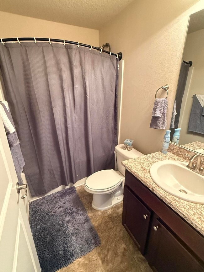 Building Photo - 2177 SE Dolphin Rd