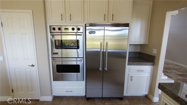 Building Photo - 15 Tanglewood