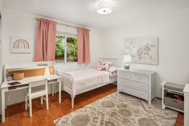 Building Photo - Modern Elegance Meets Island Living! |8475...