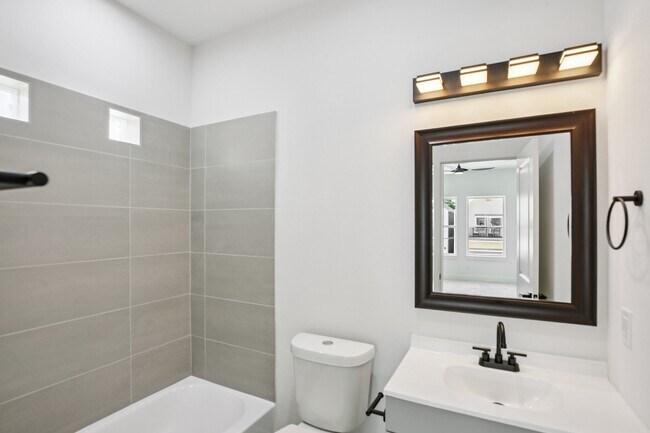 Building Photo - 3514 Goodhope St