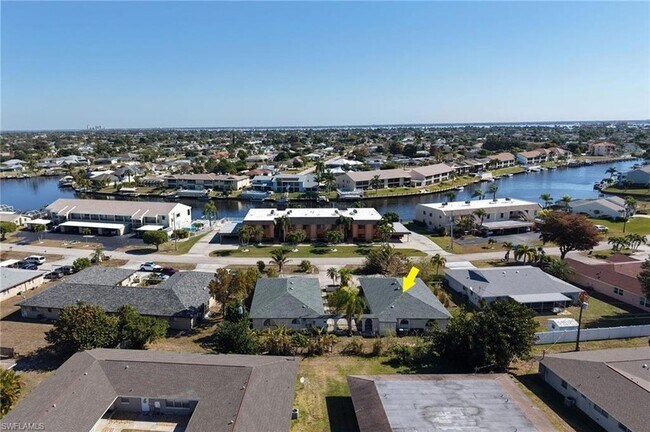 Building Photo - 3706 SE 10th Ave