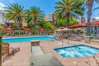 Building Photo - 16 Compass