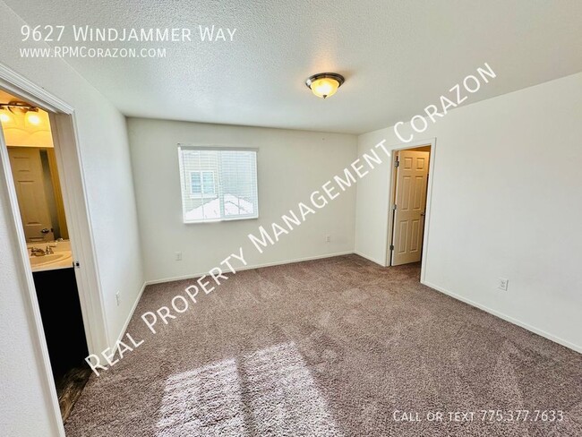 Building Photo - 4-bedroom 3 Full Bath home for Rent in Ren...