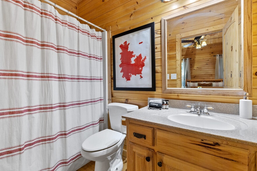 Building Photo - 1650 Loving Rd