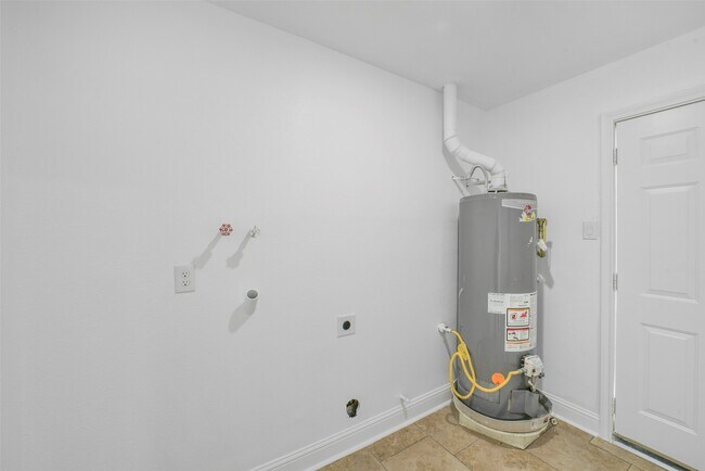 Building Photo - 10715 Nobility Dr