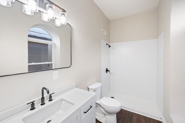 Building Photo - Capel Lofts