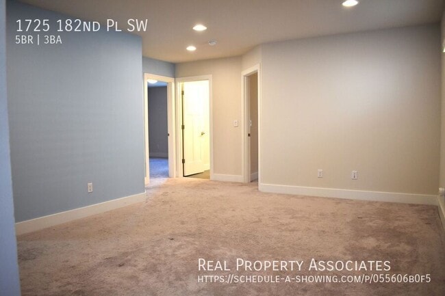 Building Photo - 1725 182nd Pl SW