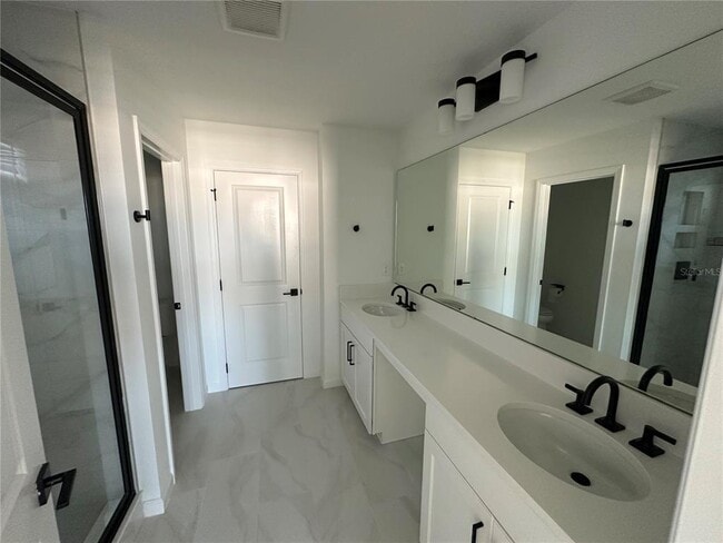 Building Photo - 12891 Westhaven Oak Dr
