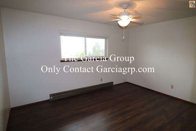 Building Photo - 15205 SW 119th Ave