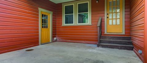 Building Photo - 2040 W Mistletoe Ave