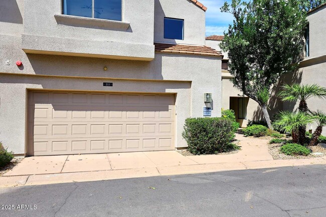 Building Photo - 8989 N Gainey Center Dr
