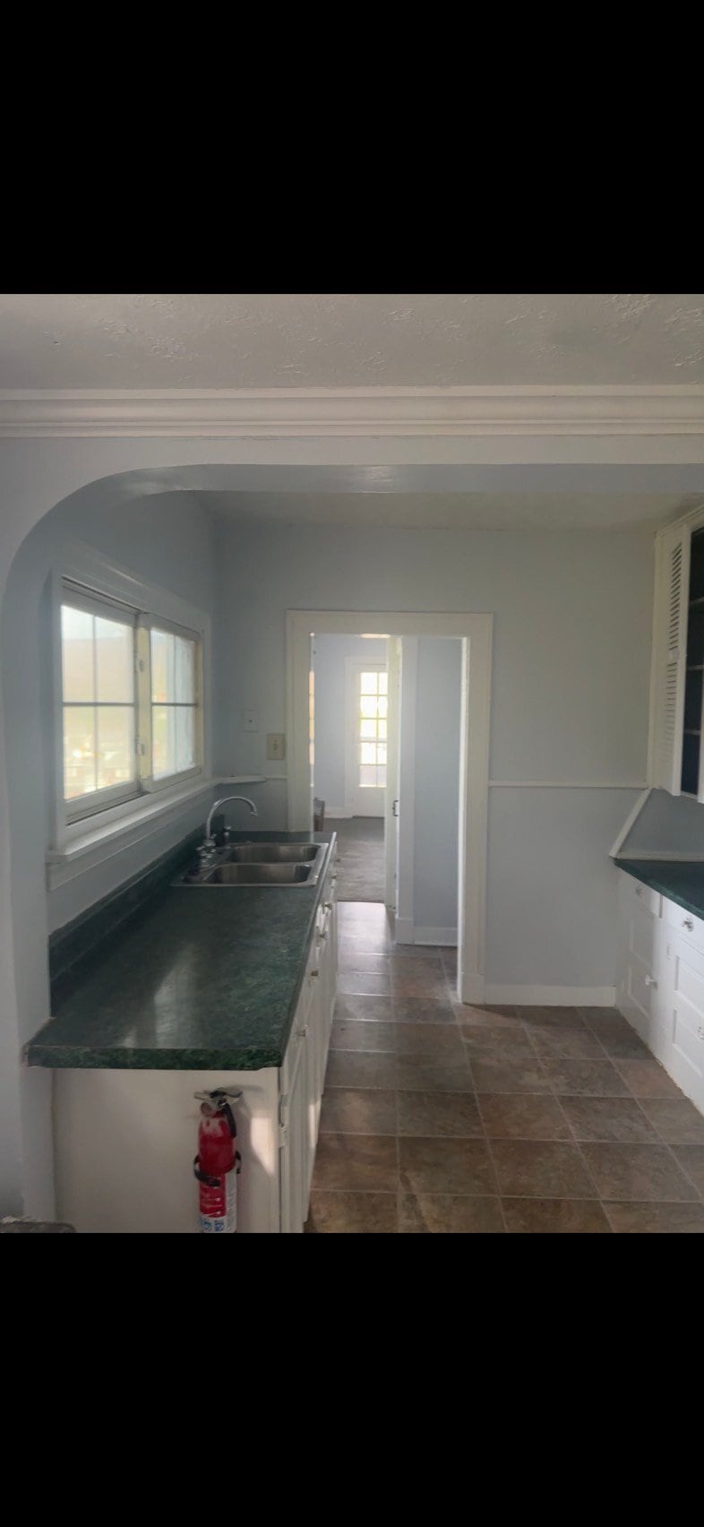 Building Photo - 106 Ruskin Dr