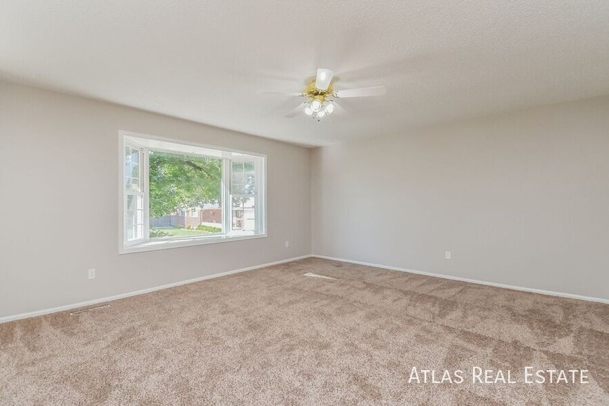 Building Photo - 4830 Ranch Dr