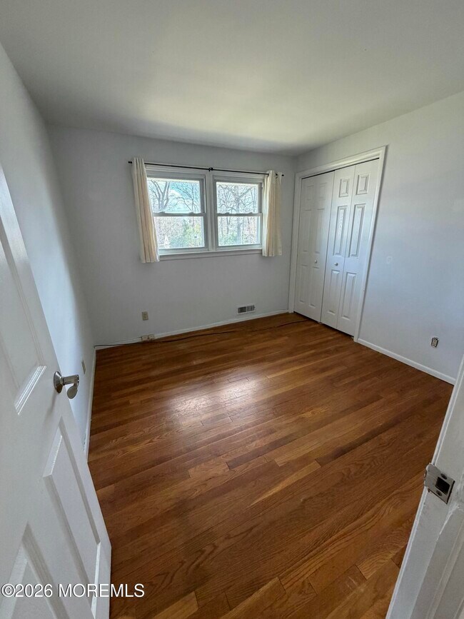 Building Photo - 6 Barbara Ln