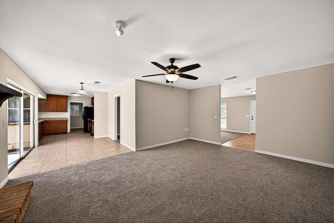 Building Photo - 6222 Fort Maddin St
