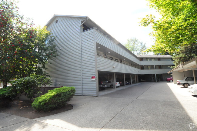 Primary Photo - Juniper Court Apartments