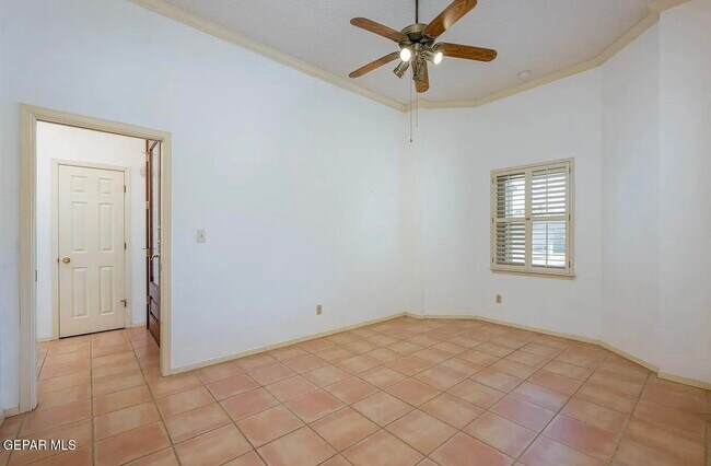Building Photo - 6564 Brisa Del Mar Dr