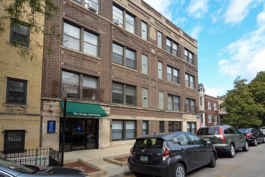 Primary Photo - 1055 W George