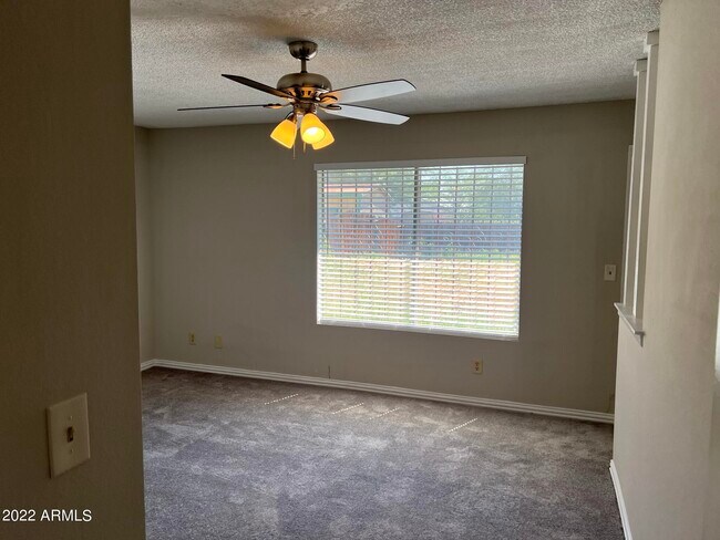 Building Photo - 7827 W College Dr