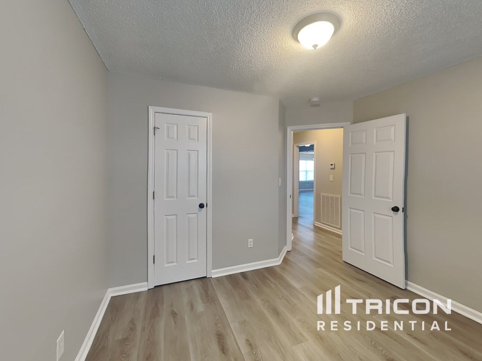 Building Photo - 232 Grassmire Dr