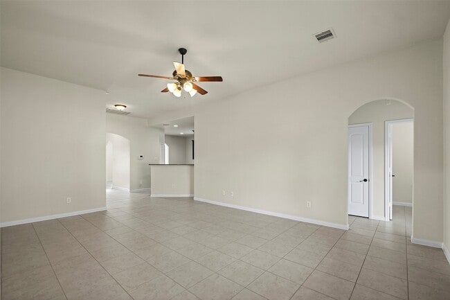Building Photo - 20331 Penny Blume Dr