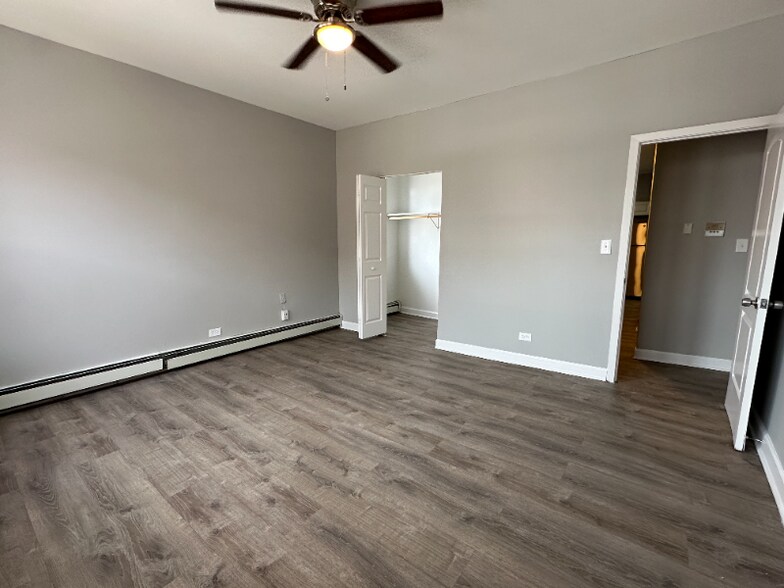 Building Photo - 52 N Parkside Ave