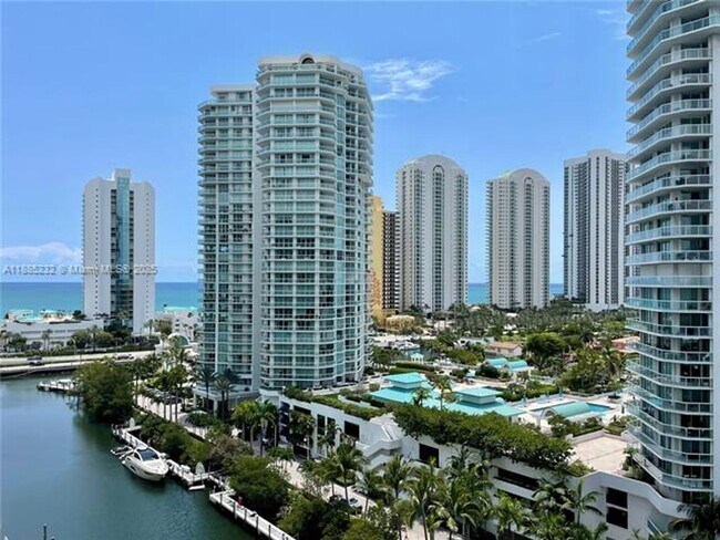 Building Photo - 300 Sunny Isles Blvd