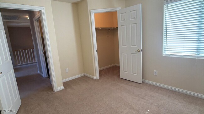 Building Photo - 2175 Low Creek Ct