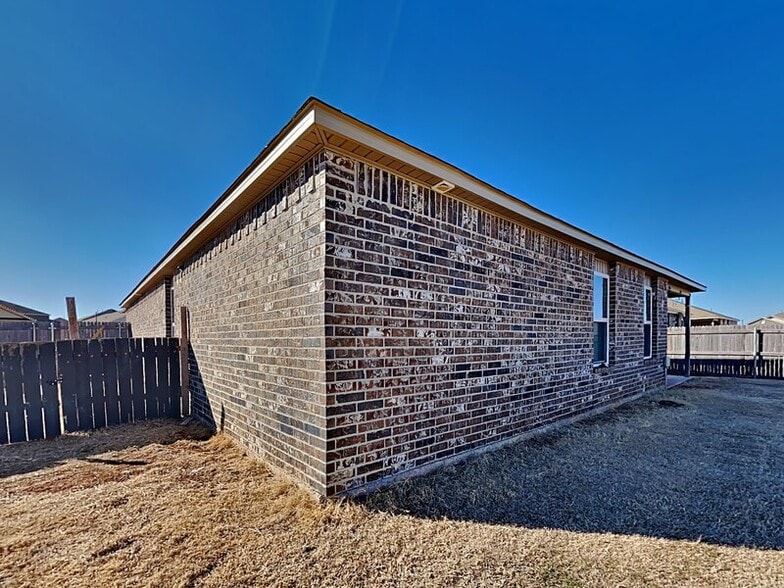 Building Photo - 11513 Ruger Rd