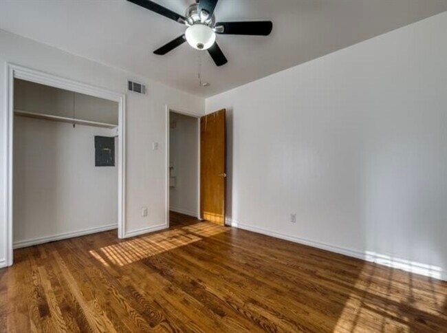 Building Photo - 7120 Sorenson Cir