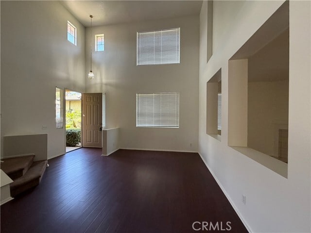 Building Photo - 5569 Hunt Club Dr