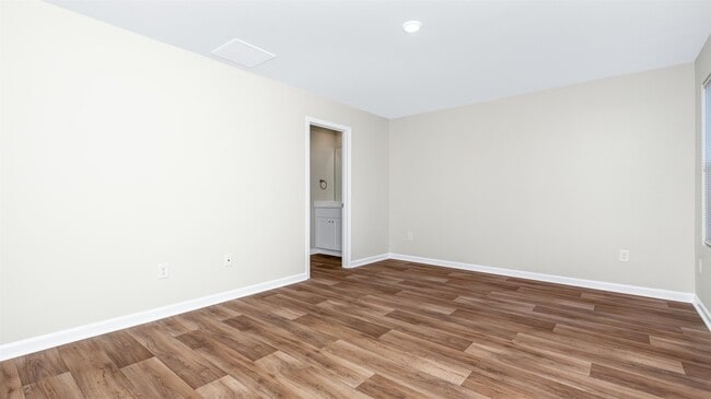 Building Photo - 1206 Willow Oaks Wy