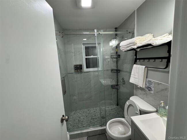 Building Photo - 31-18 106th St