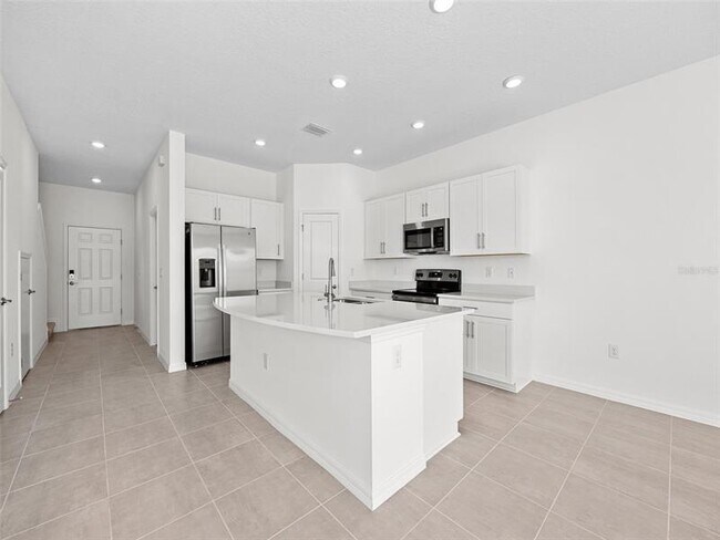 Building Photo - 5728 Haven Ter