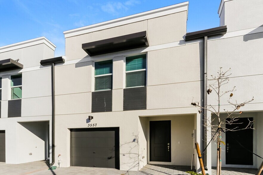 Building Photo - 3557 San Bernardino Way