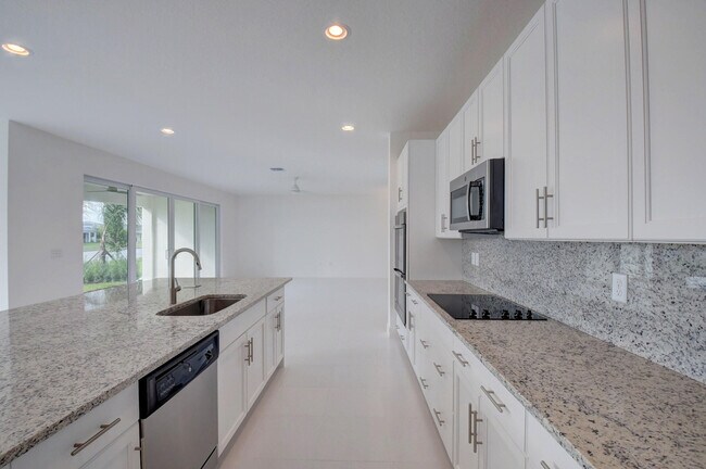 Building Photo - 9632 Highland Pointe Pass