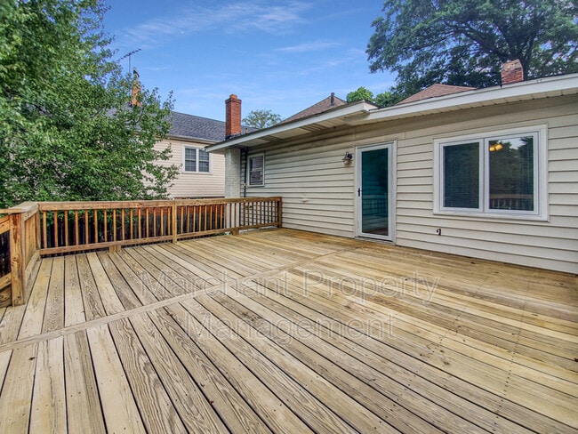 Building Photo - 38 Keowee Ave